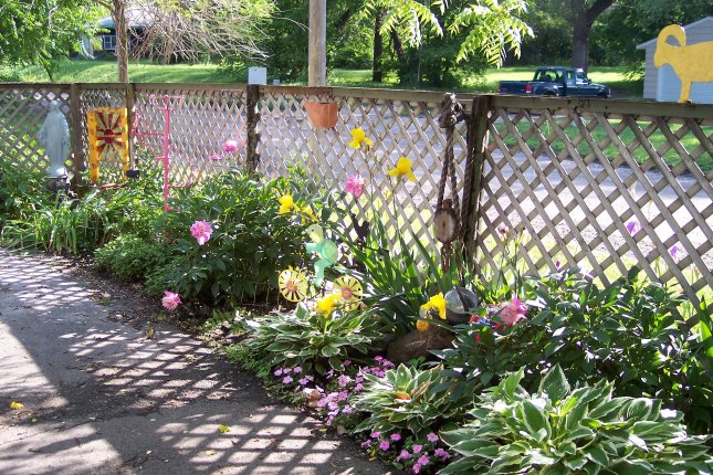 Patio Garden Memories | Vintage Floral Cottage