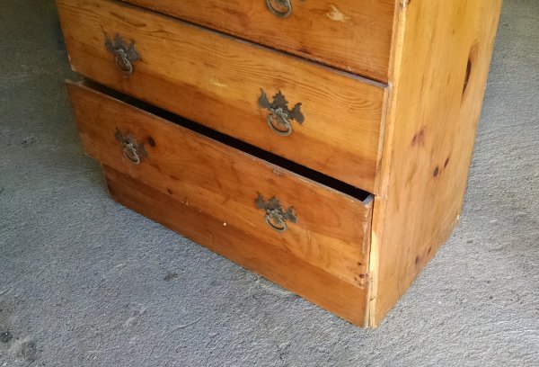 Furniture Makeover Dresser Before | Vintage Floral Cottage