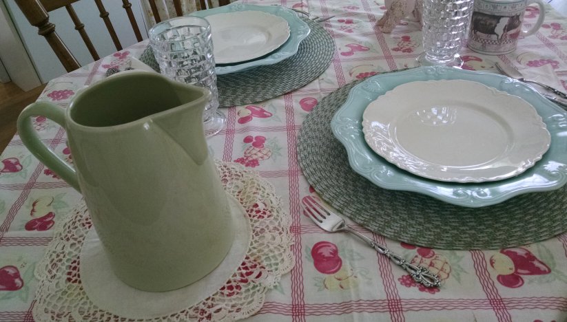 Mother's Day Table | Vintage Floral Cottage