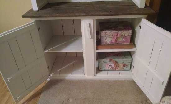 Primitive hutch | Vintage Floral Cottage