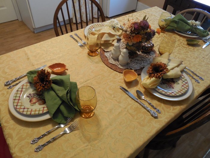 Pretty in Plaid Fall Table | Vintage Floral Cottage