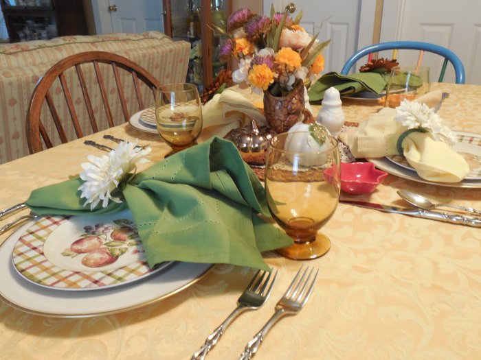 Pretty in Plaid Fall Table | Vintage Floral Cottage