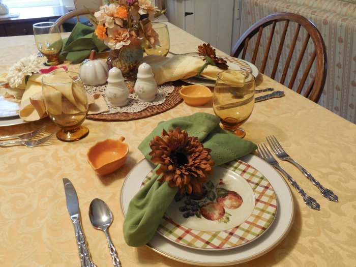 Pretty in Plaid Fall Table | Vintage Floral Cottage