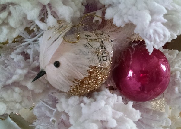 Critters on the Christmas tree | Vintage Floral Cottage