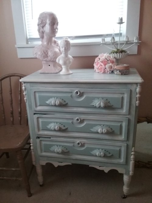 Three drawer chest | Vintage Floral Cottage