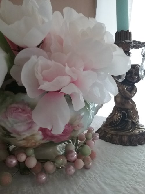 Real vs Silk Flowers | Vintage Floral Cottage