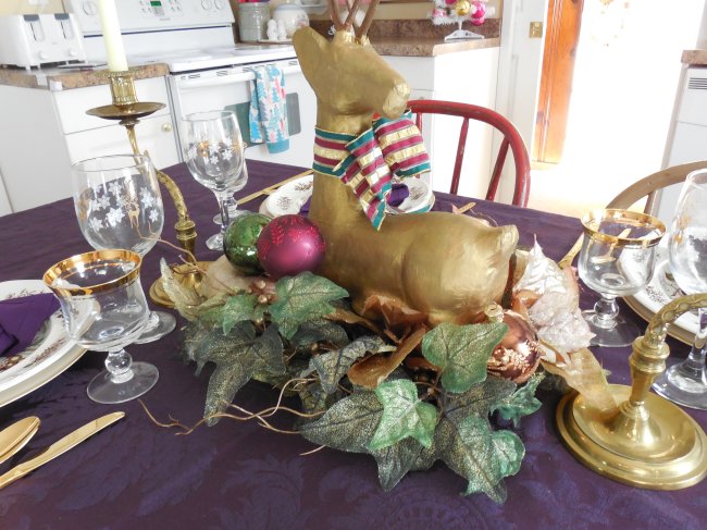 Elegant deep purple Christmas tablescape | Vintage Floral Cottage