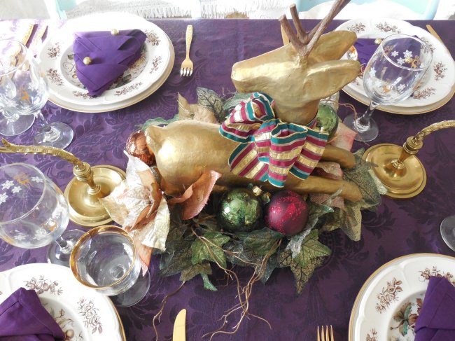 Elegant deep purple Christmas tablescape | Vintage Floral Cottage