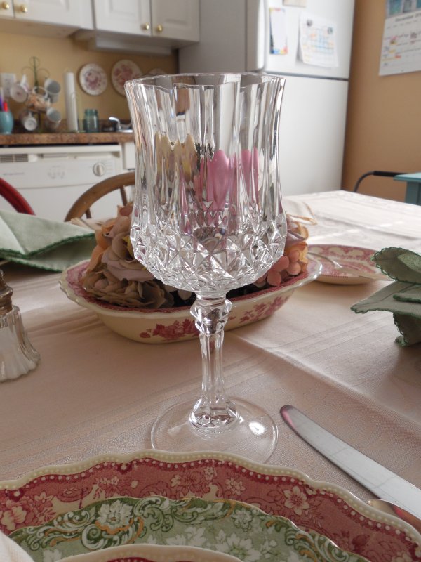 Red and green transferware Christmas luncheon table | Vintage Floral Cottage