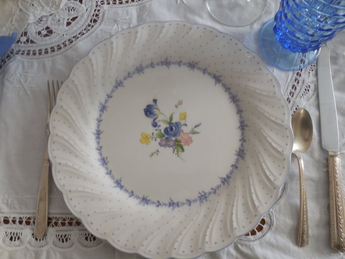 Nikko Blue Peony Valentine's Day Table | Vintage Floral Cottage