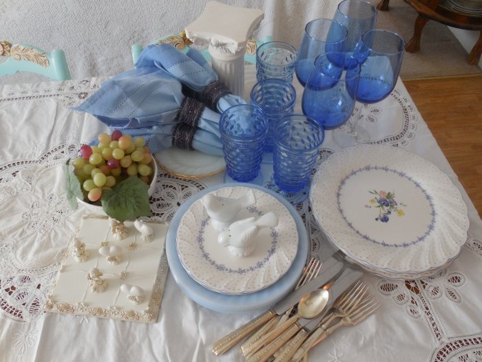 Nikko Blue Peony Valentine's Day table | Vintage Floral Cottage