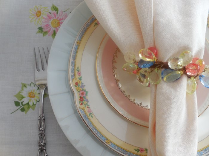 Early Spring Pastel Table | Vintage Floral Cottage