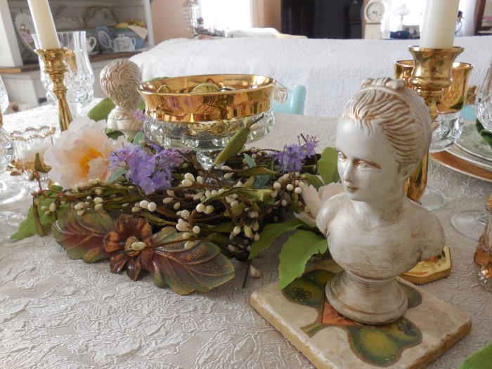 Pot of Gold St. Patrick's Table 2019| Vintage Floral Cottage