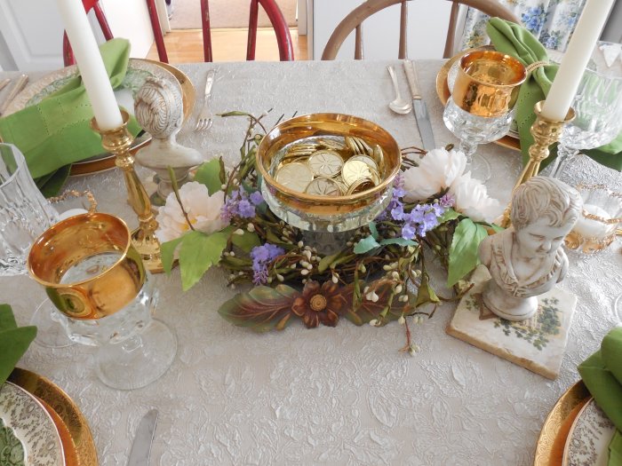 Pot of Gold St. Patrick's Table 2019| Vintage Floral Cottage