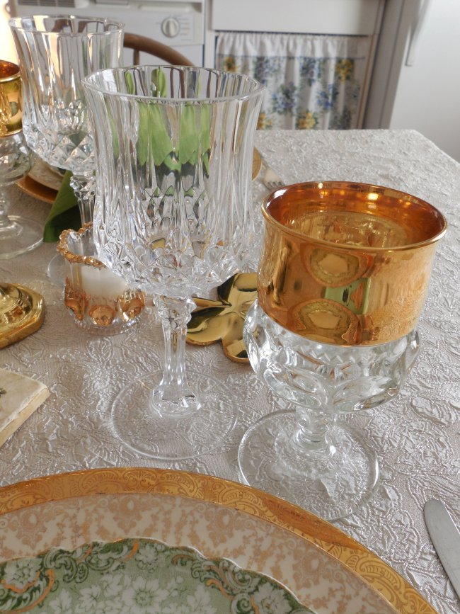 Pot of Gold St. Patricks Table | Vintage Floral Cottage