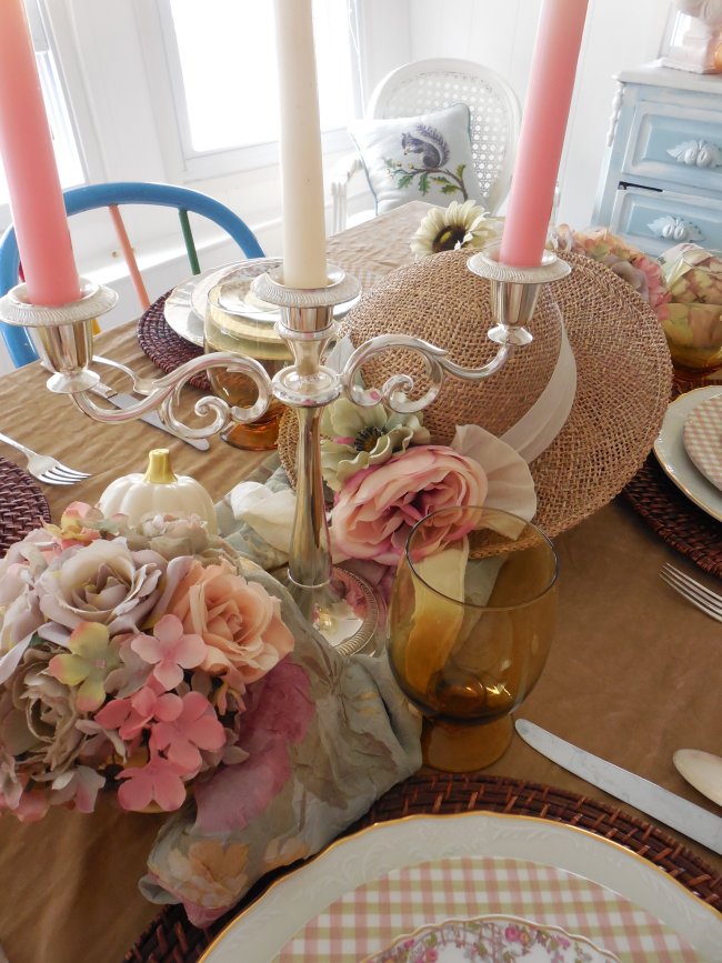 Faded Summer Table 2019 | Vintage Floral Cottage