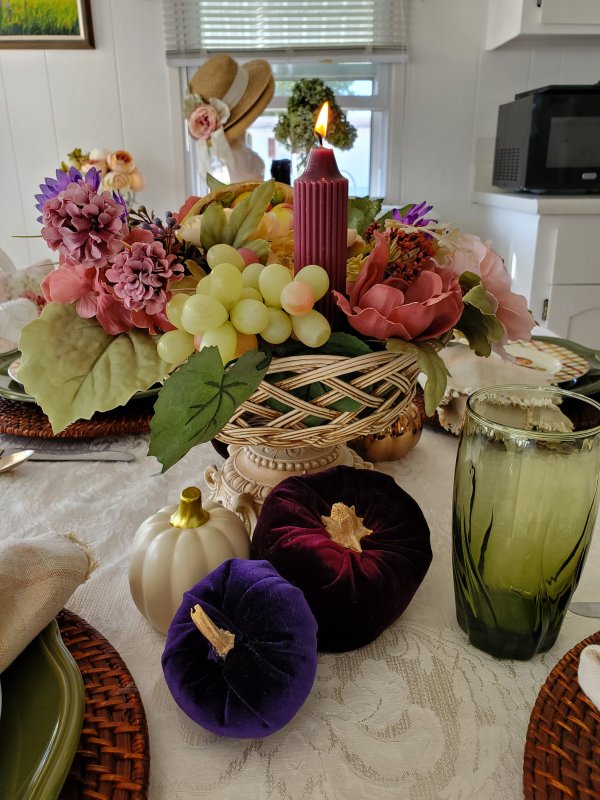 Velvet pumpkins with Thanksgiving Fall Centerpiece