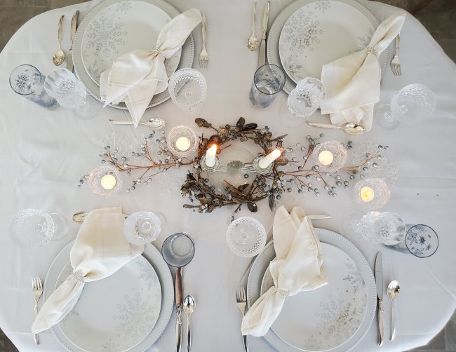 Winter Solstice Tablescape 2022