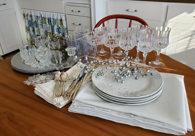 Winter Solstice Tablescape 2022