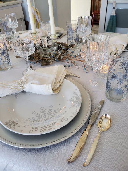 Winter Solstice Tablescape 2022