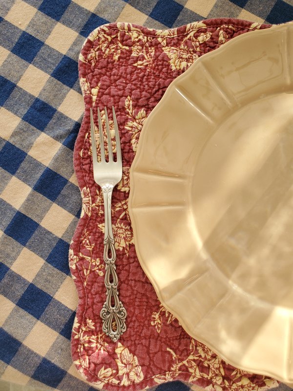 French country tablescape