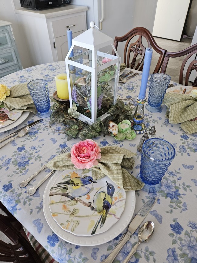 Spring Bird Themed Tablescape