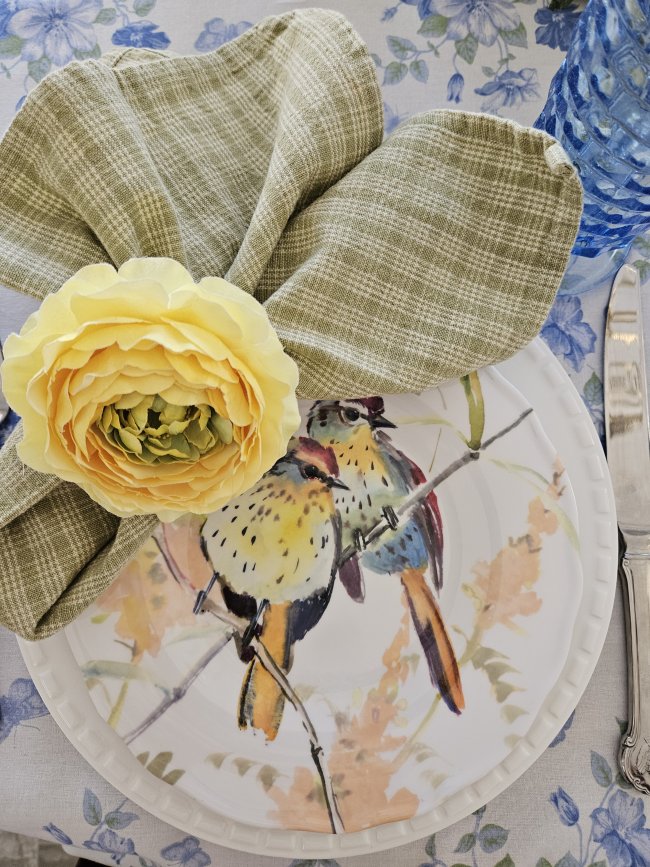 Spring Bird Themed Tablescape