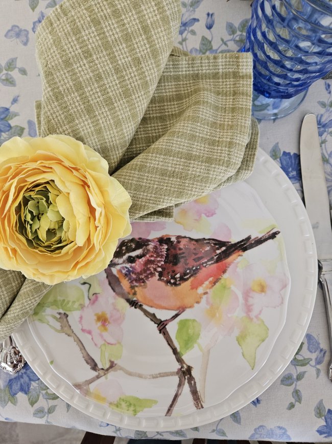 Spring Bird Themed Tablescape