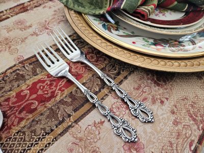 Lenox Holiday Tartan tablescape